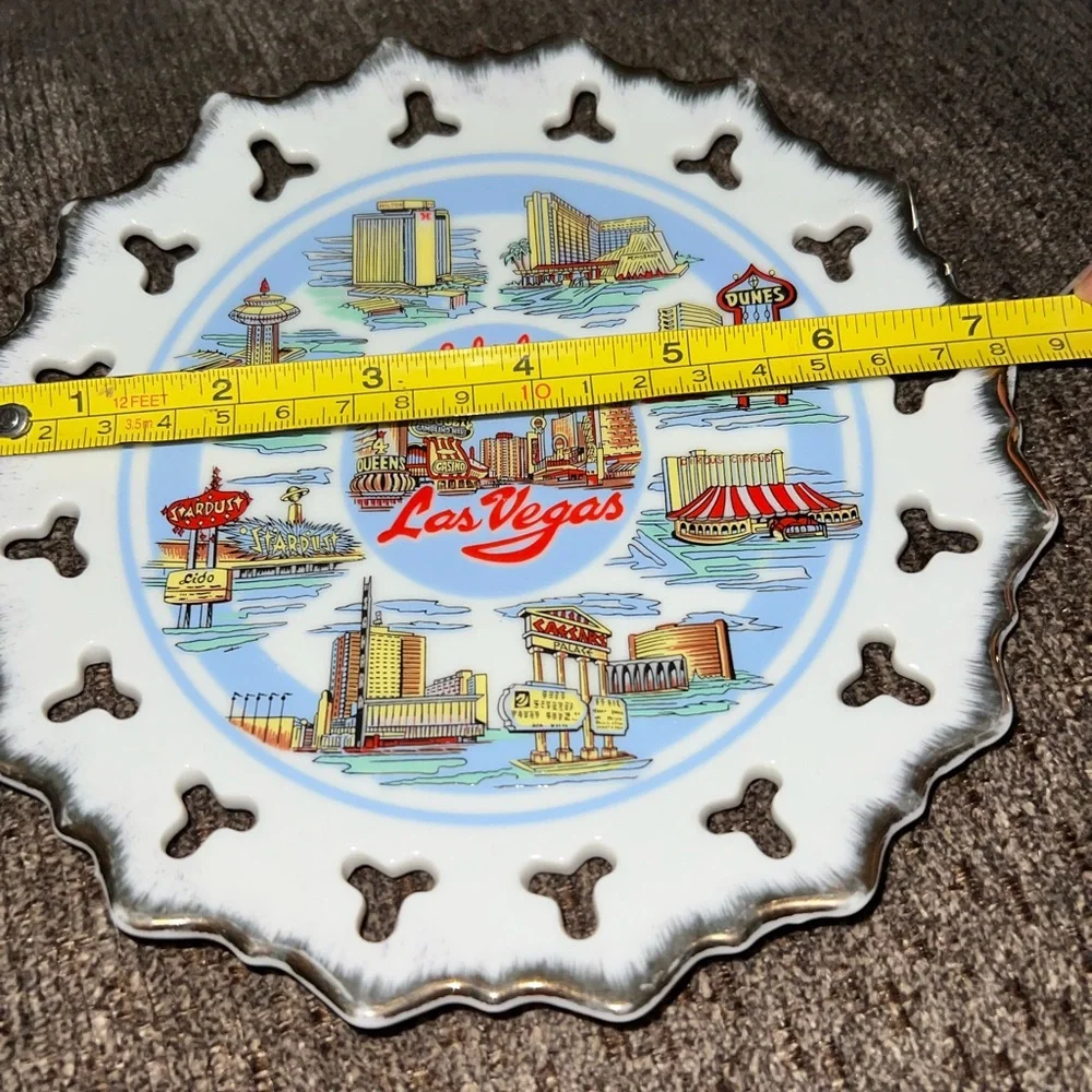 Vintage‎ Las Vegas Collector Plate